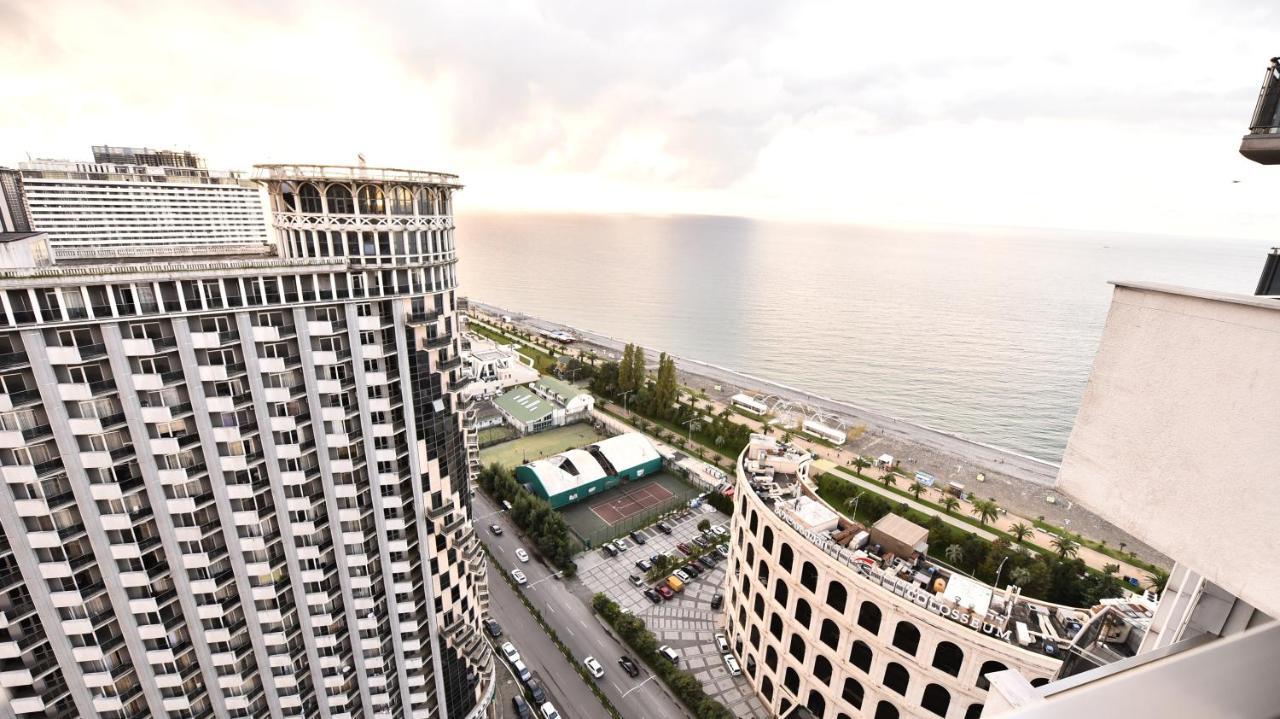 Apartamento Welcome Orbi Batumi Sea View Exterior foto